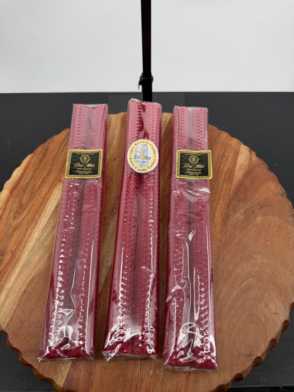 3 Knorr Del Mar candles are hand-rolled 100% beeswax honeycomb embossed red 12”